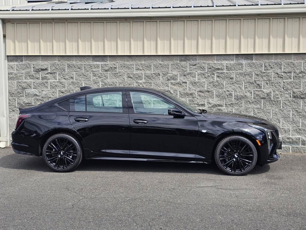 New 2026 Cadillac CT5 Sport w/ LPO, ONYX Package AWD/4WD image 8