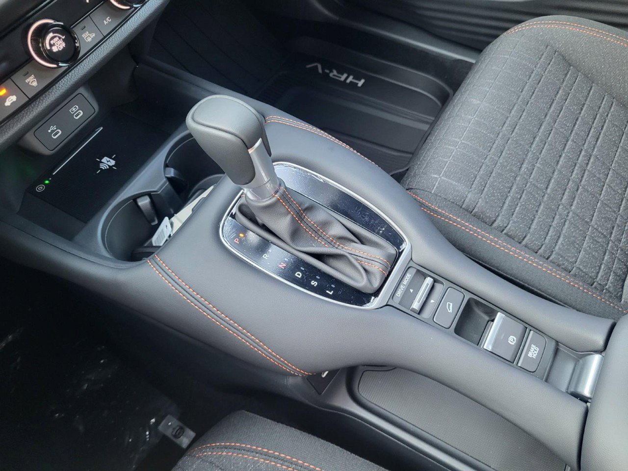 New 2026 Honda HR-V Sport image 17