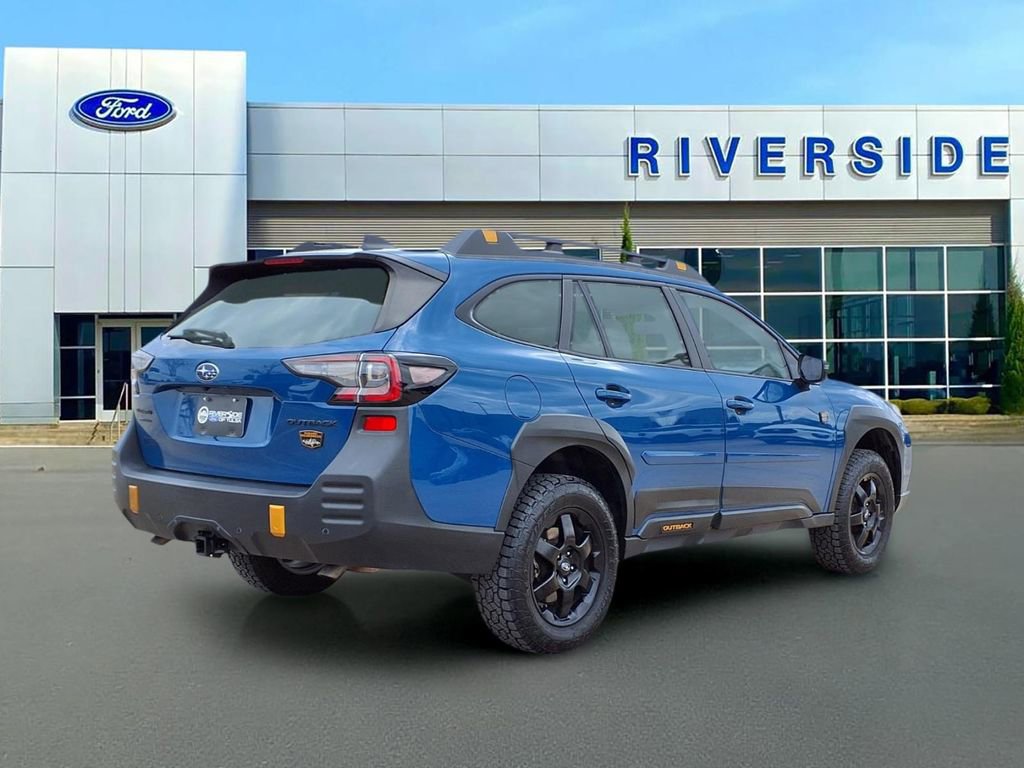 Used 2022 Subaru Outback Wilderness image 6