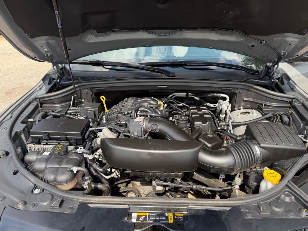 Used 2024 Dodge Durango GT AWD/4WD image 11