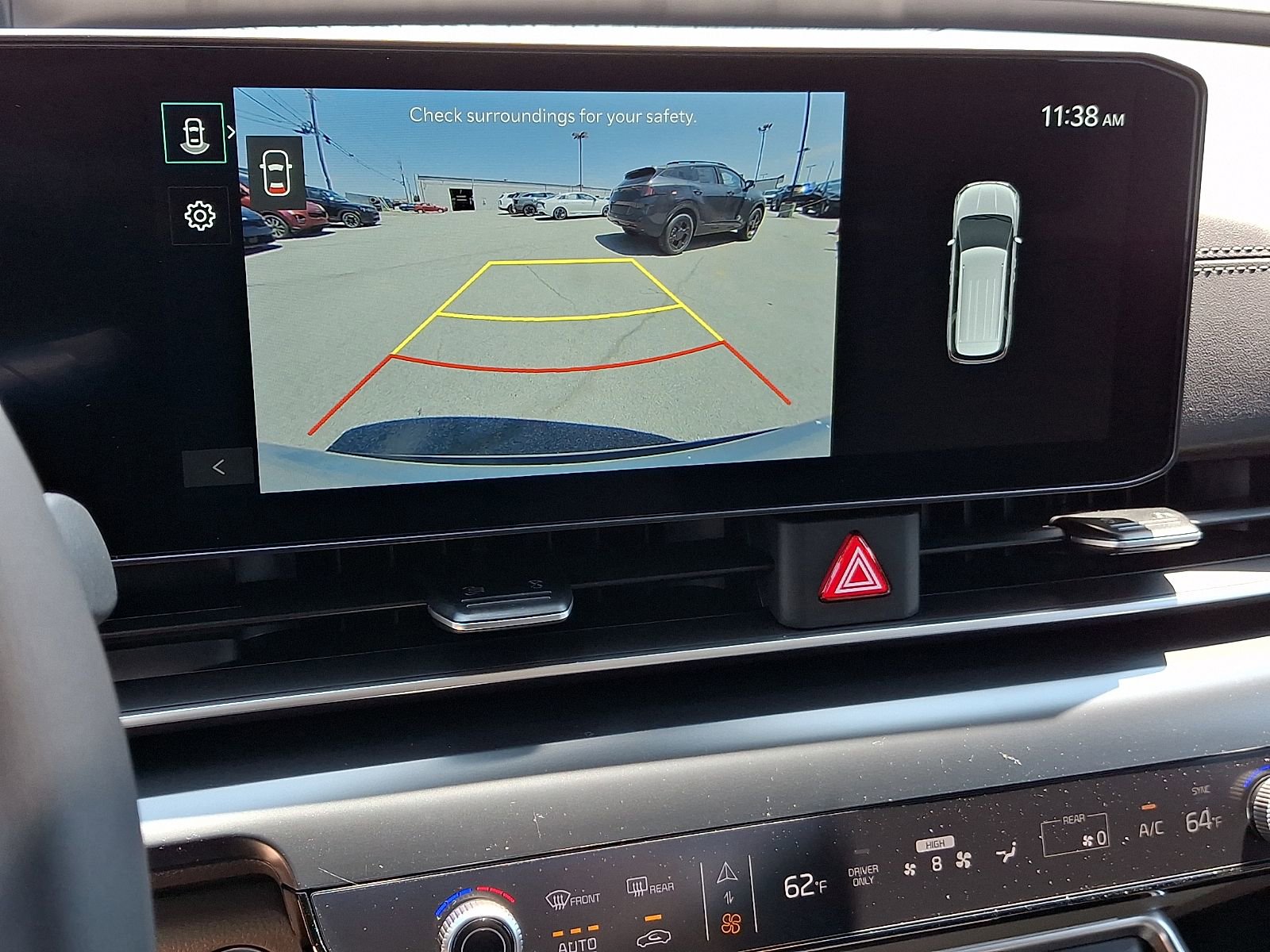 New 2026 Kia Carnival LXS FWD image 17