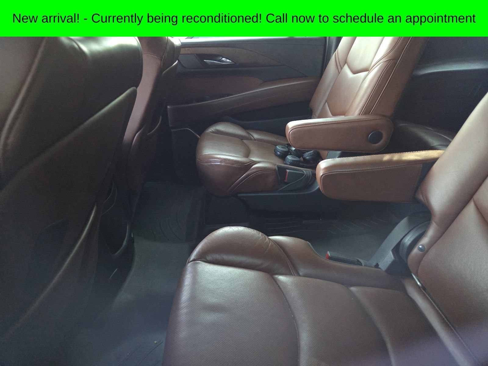 Used 2019 Cadillac Escalade ESV Luxury AWD/4WD image 13