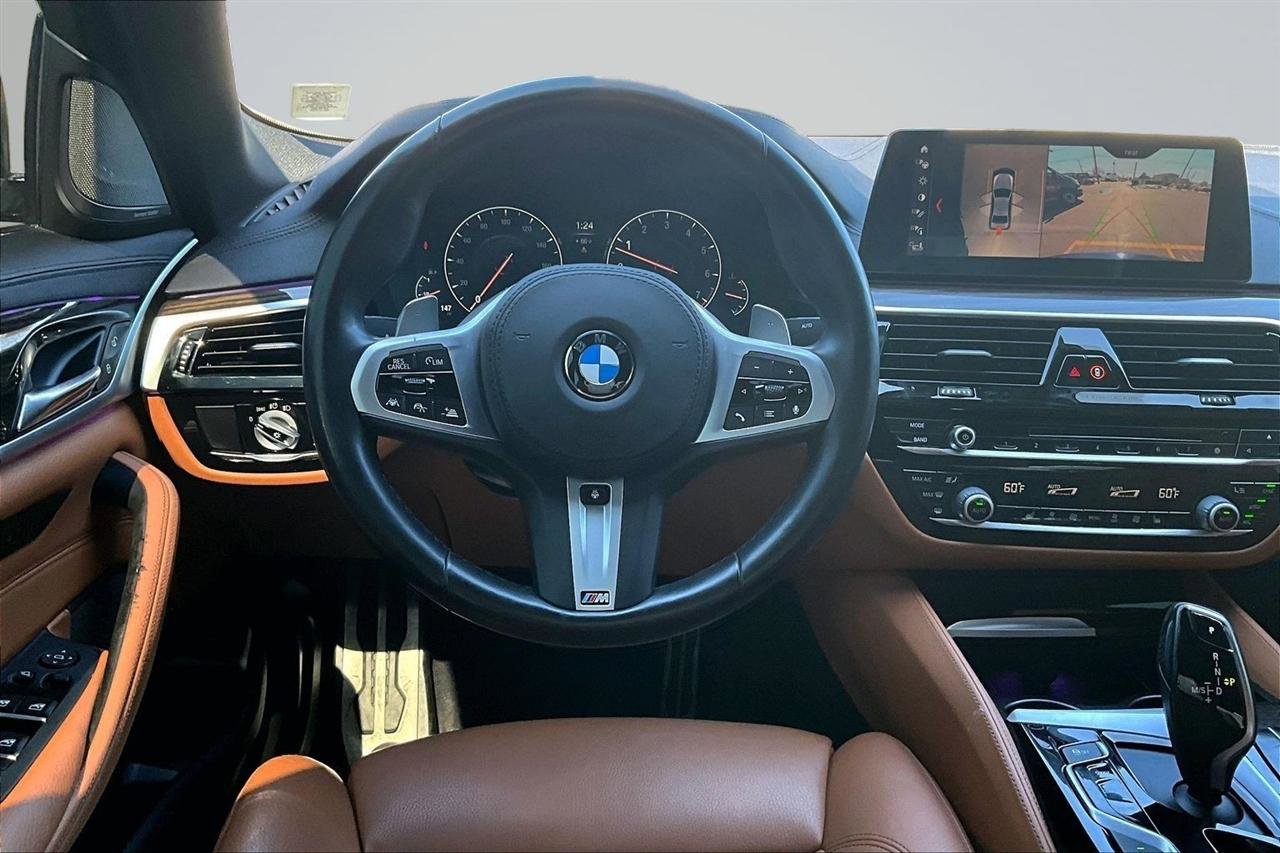 Used 2019 BMW M550i xDrive image 8