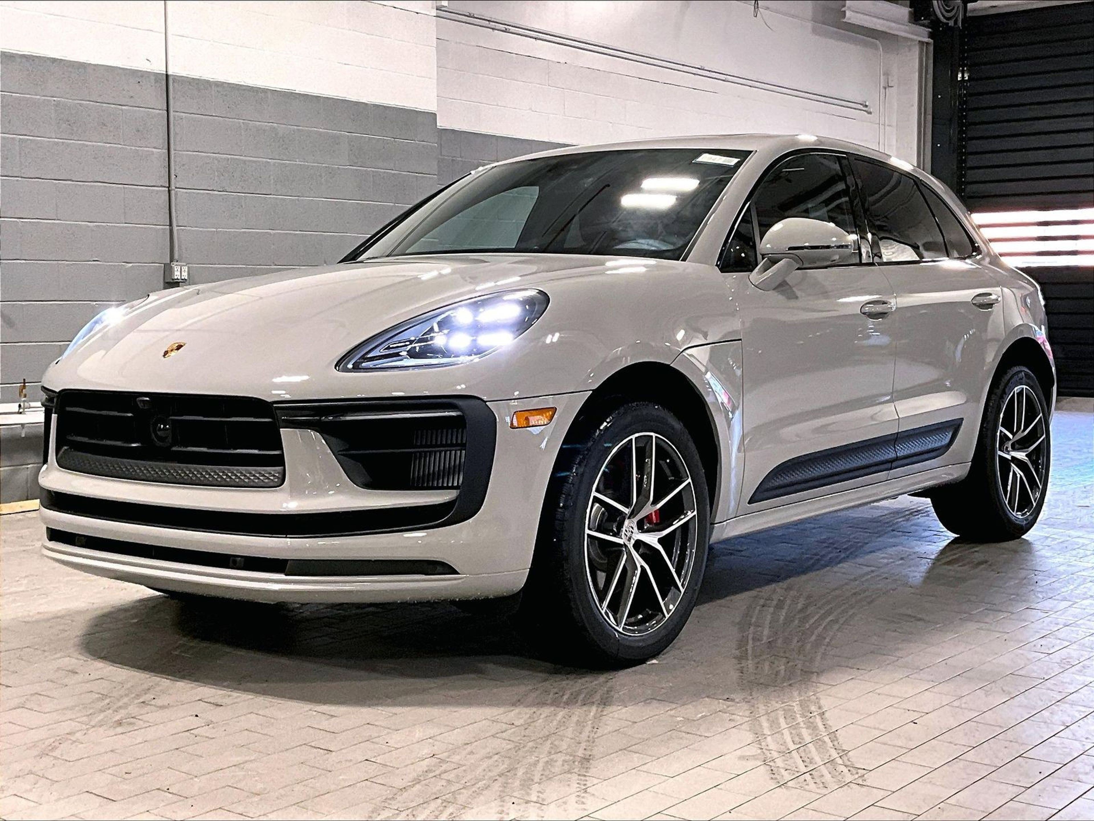 New 2026 Porsche Macan S image 1