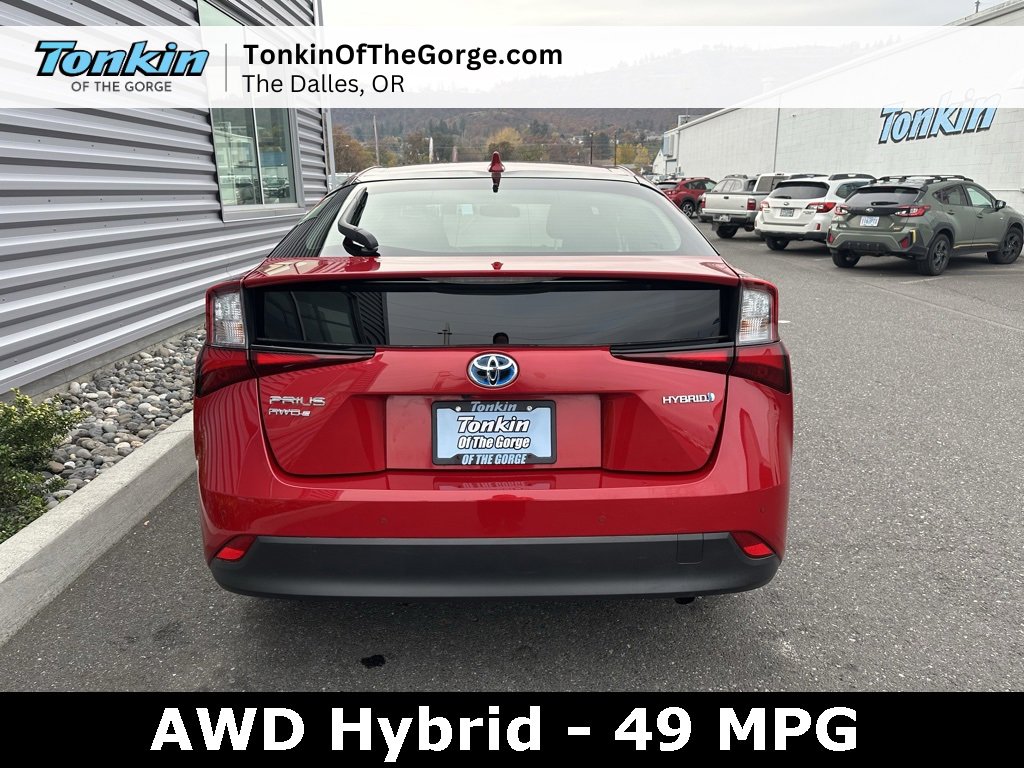 Used 2022 Toyota Prius LE image 6