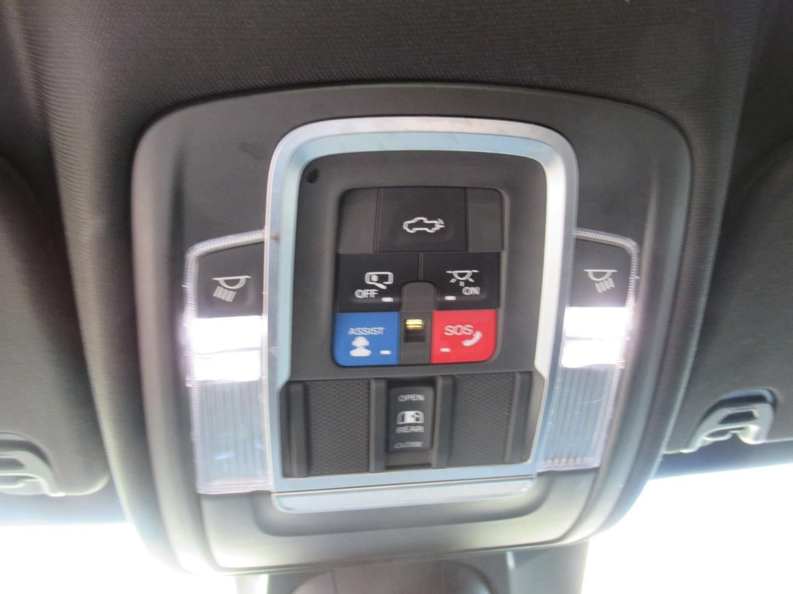 Used 2019 RAM 1500 Limited RWD image 27