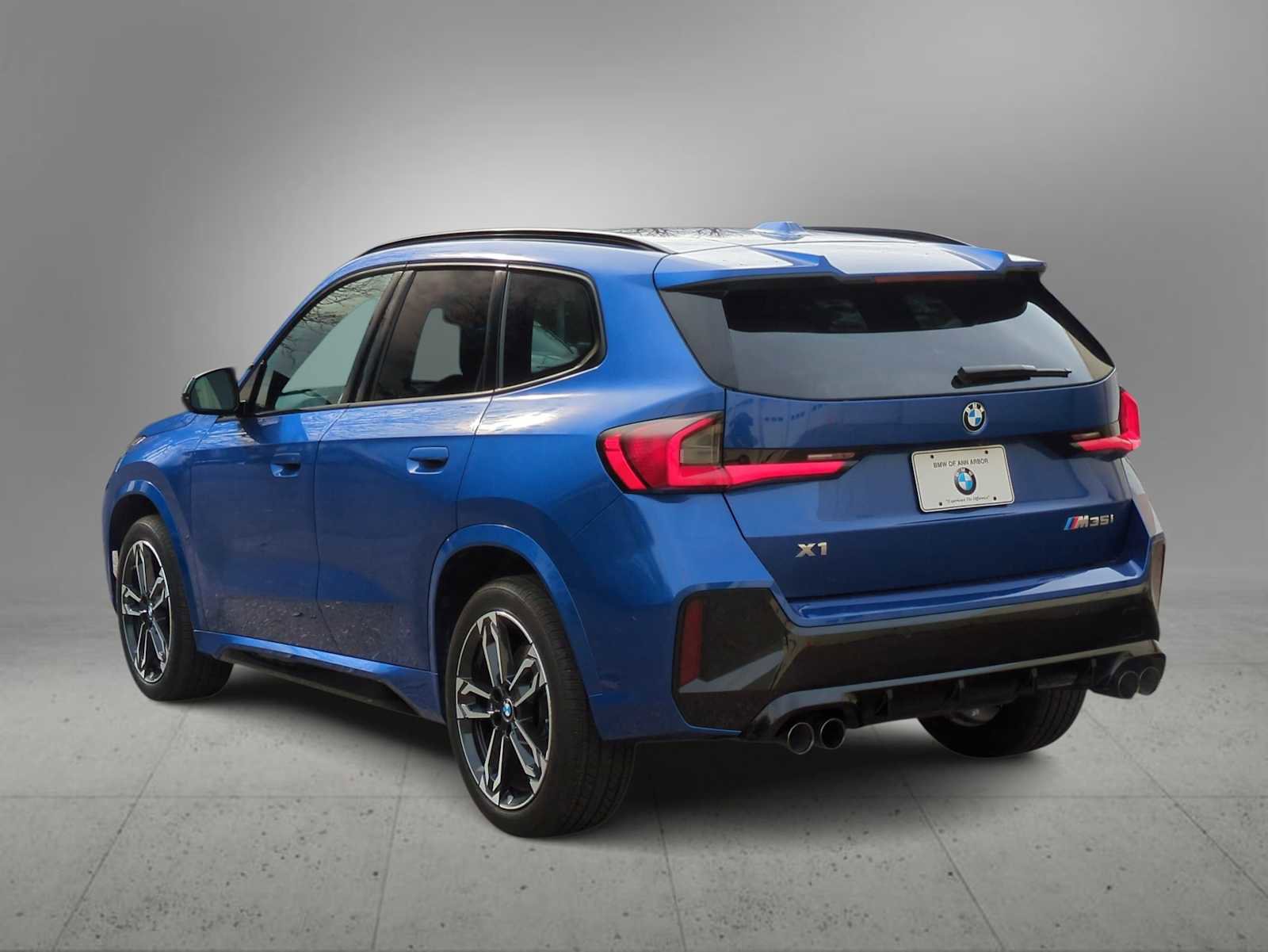 Used 2025 BMW X1 M35i w/ Premium Package image 6