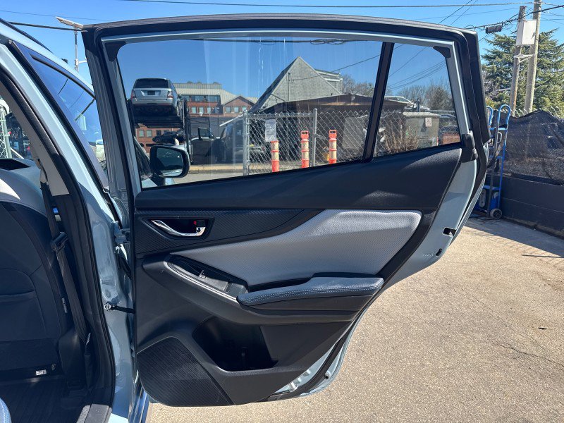 Used 2020 Subaru Crosstrek Hybrid w/ Moonroof Package w/Navigation image 16