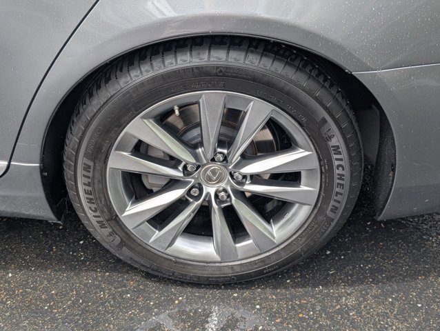 Used 2015 Lexus LS 460 w/ Comfort Package image 22