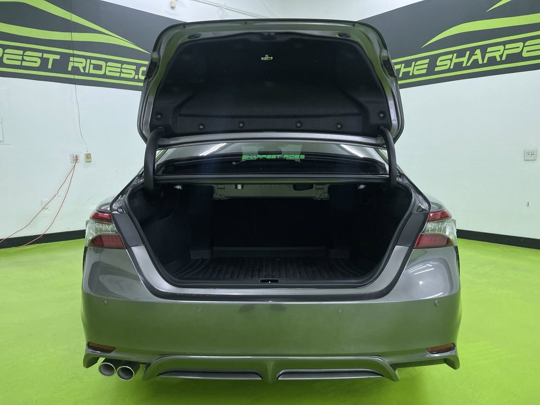 Used 2024 Toyota Camry XSE w/ Navigation Package image 9