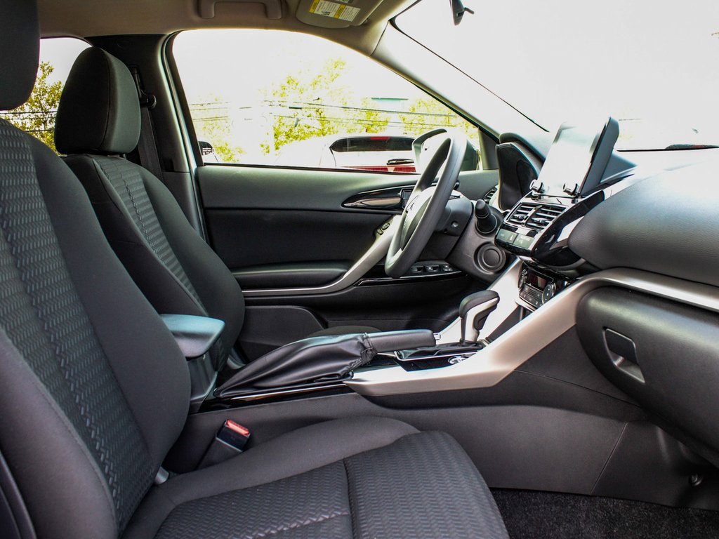 New 2026 Mitsubishi Eclipse Cross LE AWD/4WD image 42