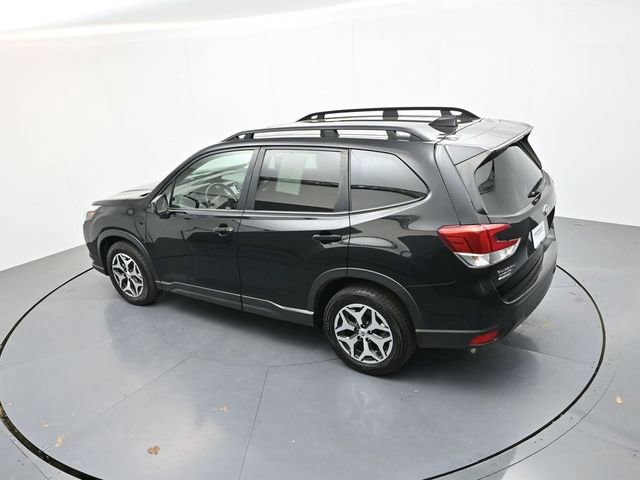 Used 2024 Subaru Forester Premium AWD/4WD image 28