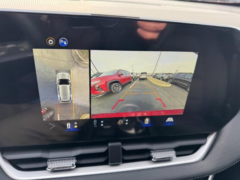 New 2026 Chevrolet Equinox LT w/ Safety and Technology Package image 16