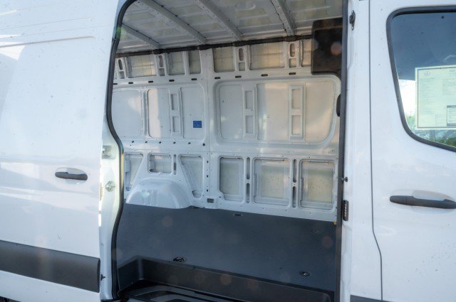 New 2025 Mercedes-Benz Sprinter 2500 image 11