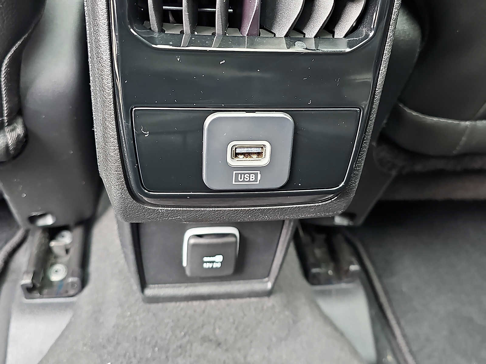 Used 2023 Jeep Compass Limited w/ Sun and Sound Group image 11