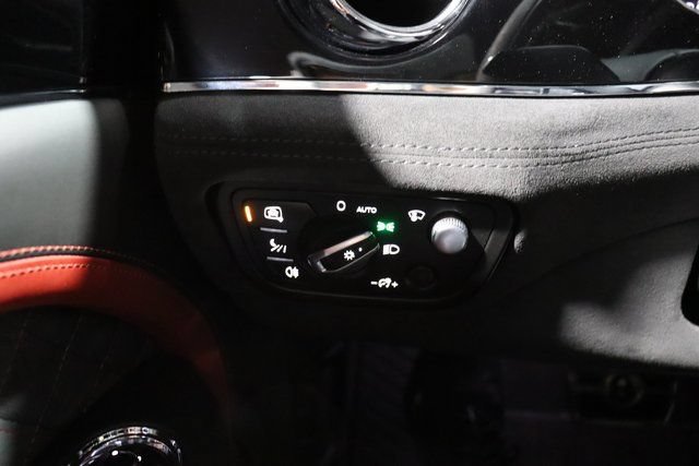 Used 2021 Bentley Bentayga Speed AWD/4WD image 71