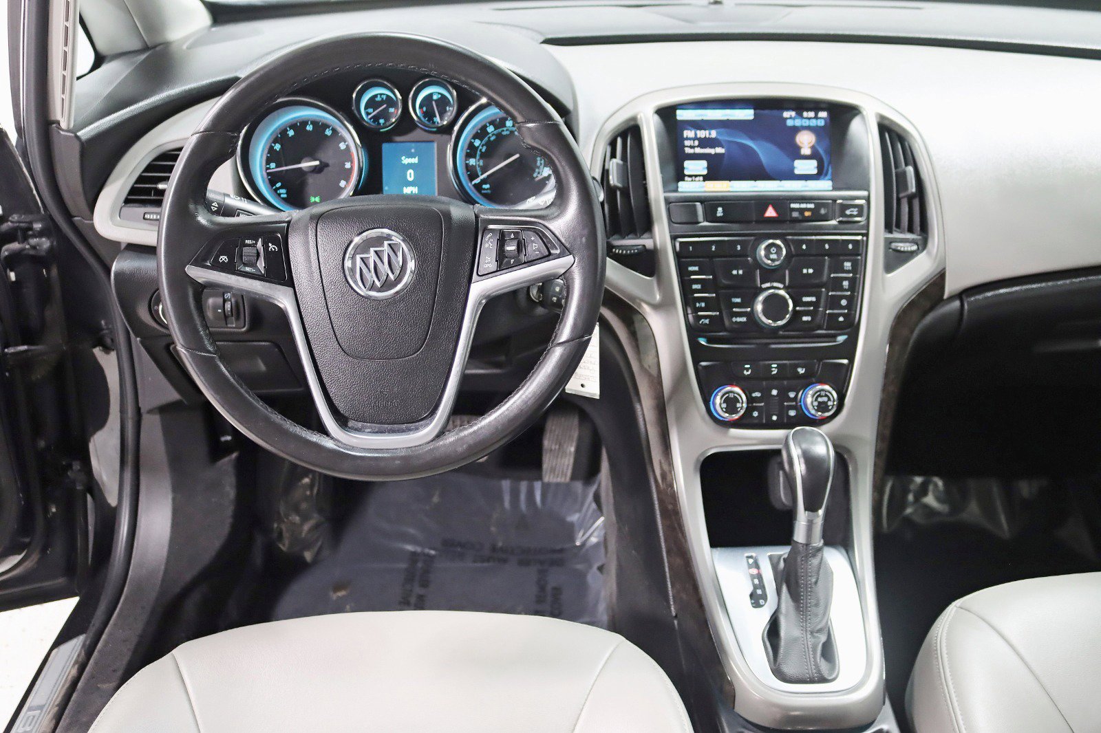 Used 2016 Buick Verano image 14