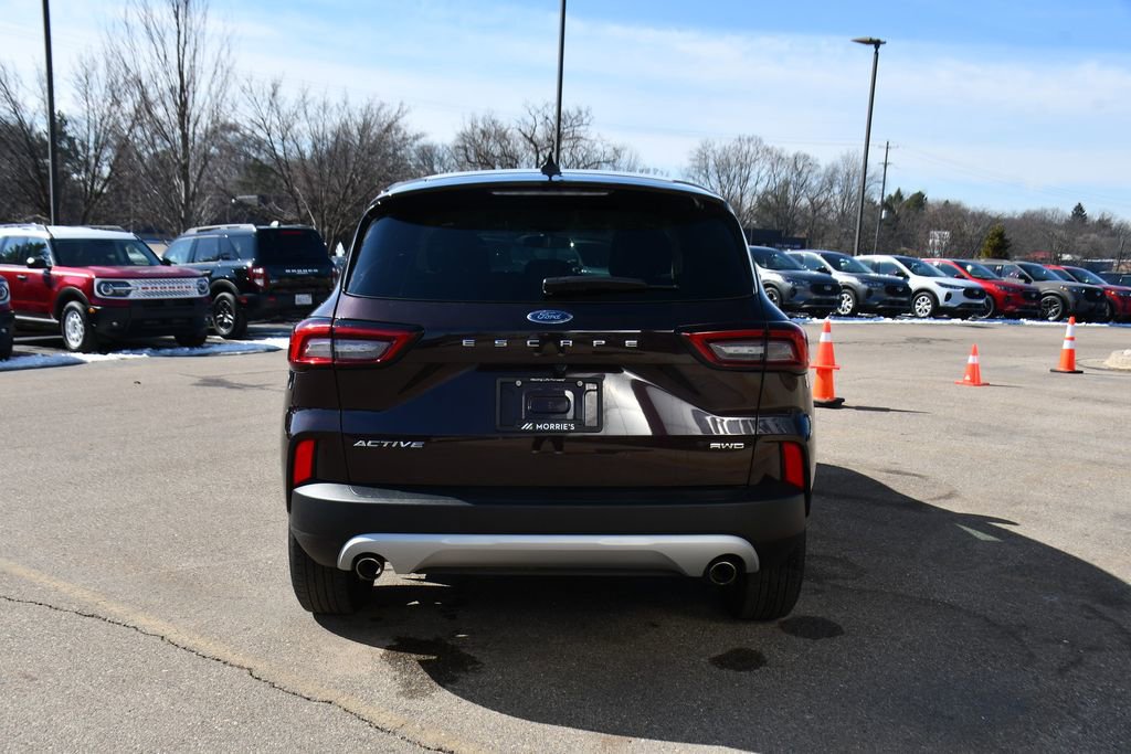 Used 2023 Ford Escape Active image 5