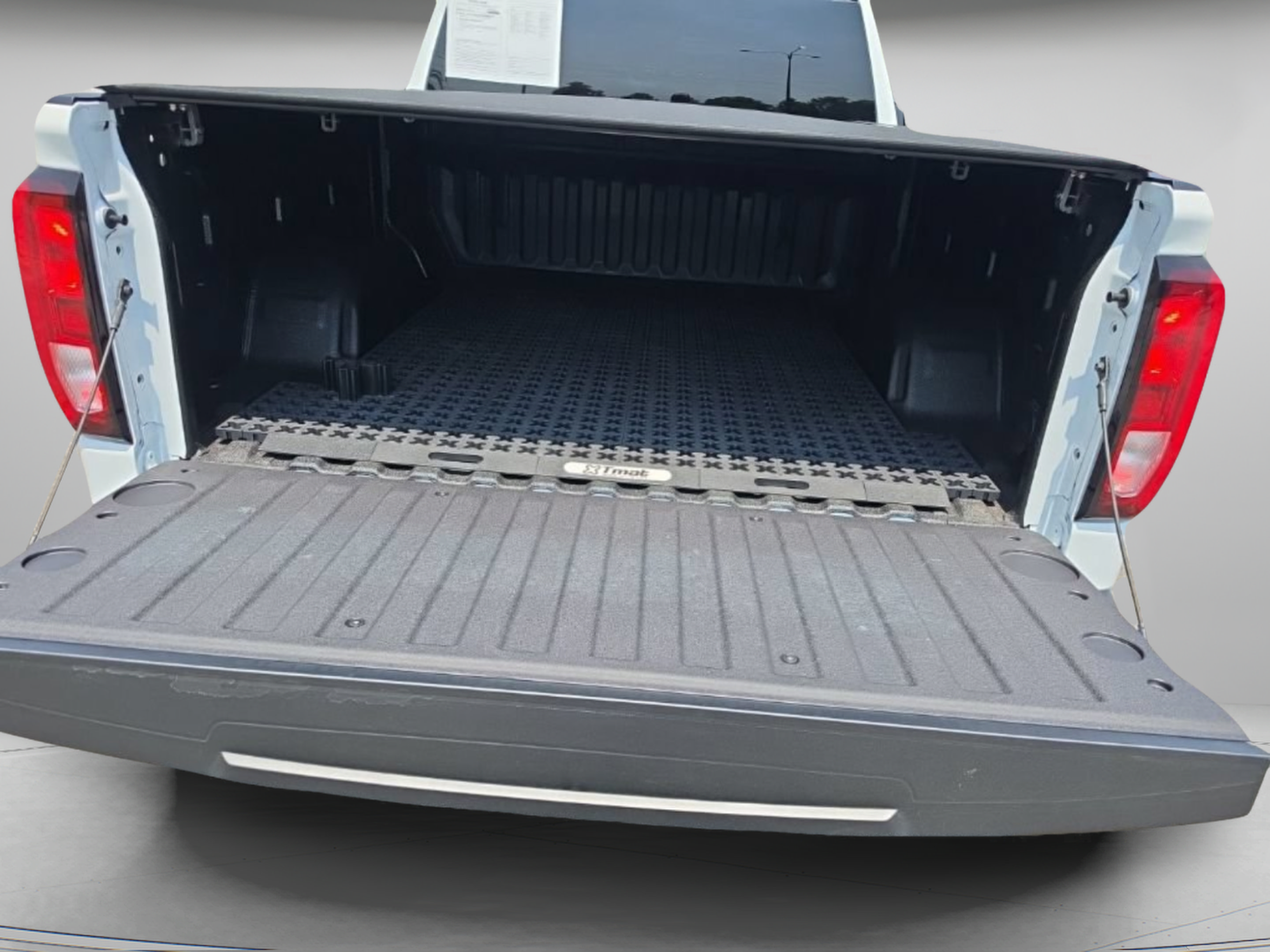 Used 2026 GMC Sierra 1500 Pro w/ Pro Value Package RWD image 12