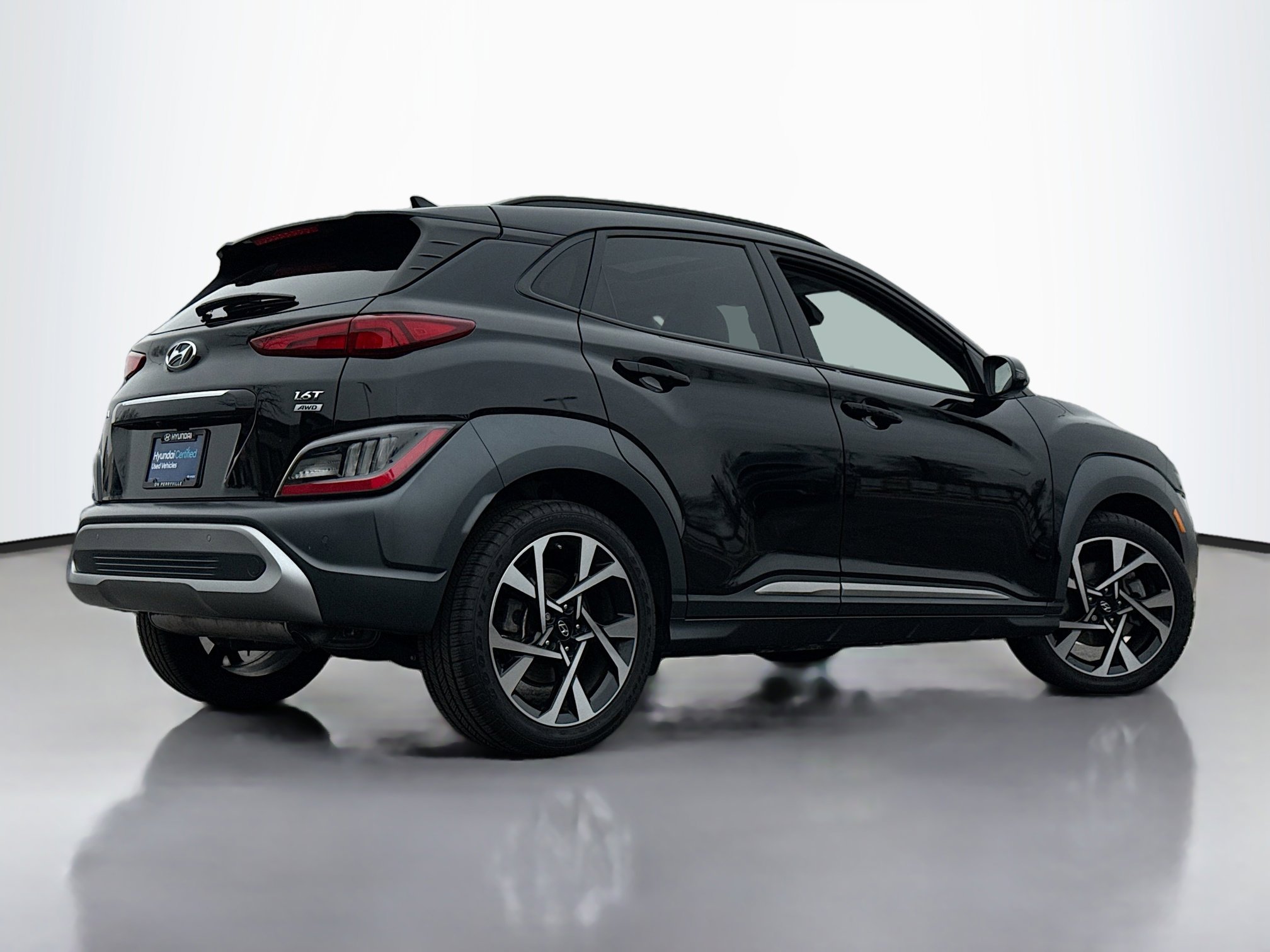 Certified 2023 Hyundai Kona Limited w/ Cargo Package image 2