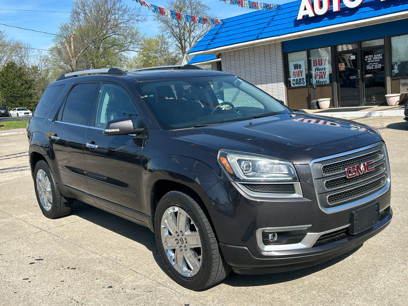 Used 2017 GMC Acadia Limited SLT FWD image 2