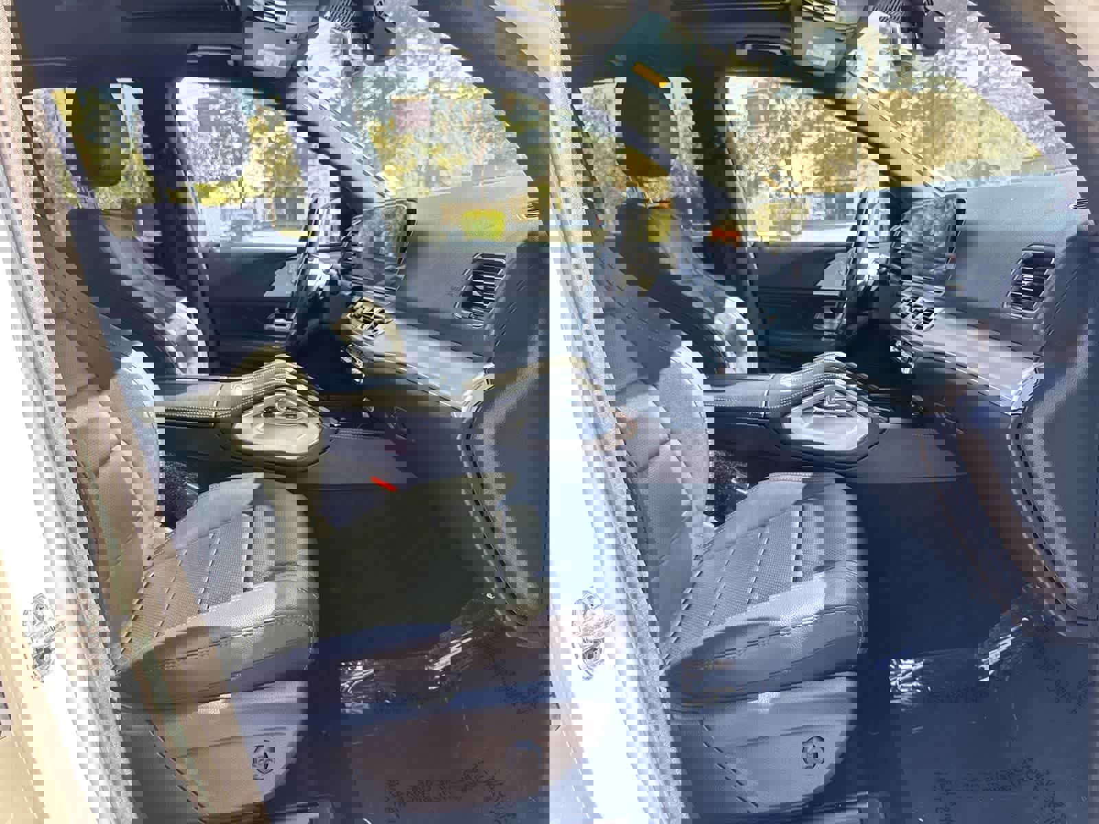 Used 2022 Mercedes-Benz GLE 350 image 40