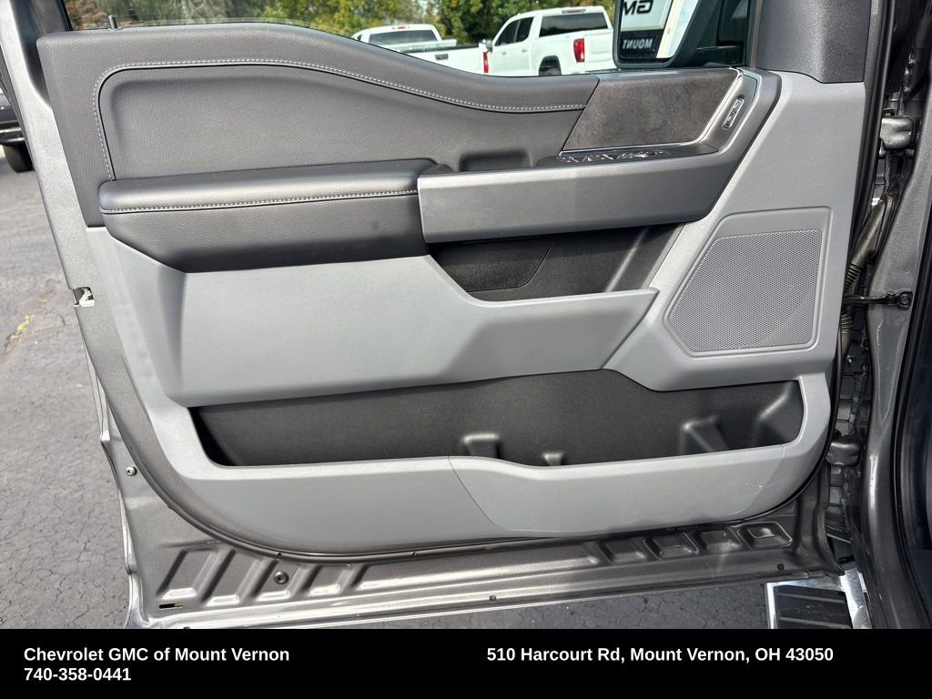 Used 2025 Ford F150 XLT w/ Equipment Group 301A Standard image 12