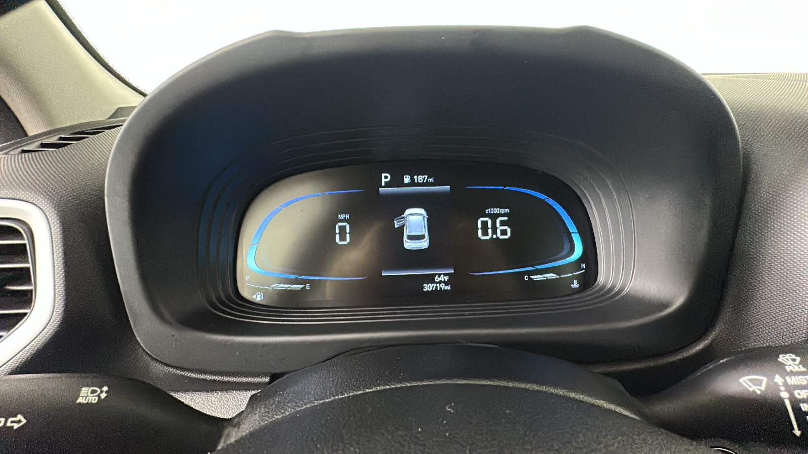 Certified 2023 Hyundai Venue Limited FWD image 23