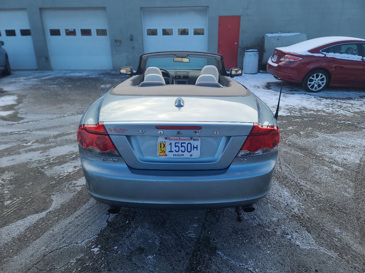 Used 2009 Volvo C70 T5 image 6