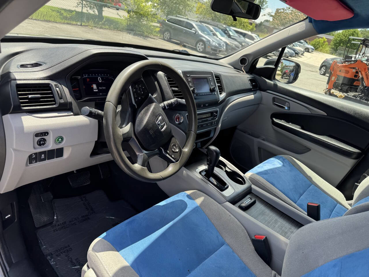 Used 2019 Honda Pilot LX image 40