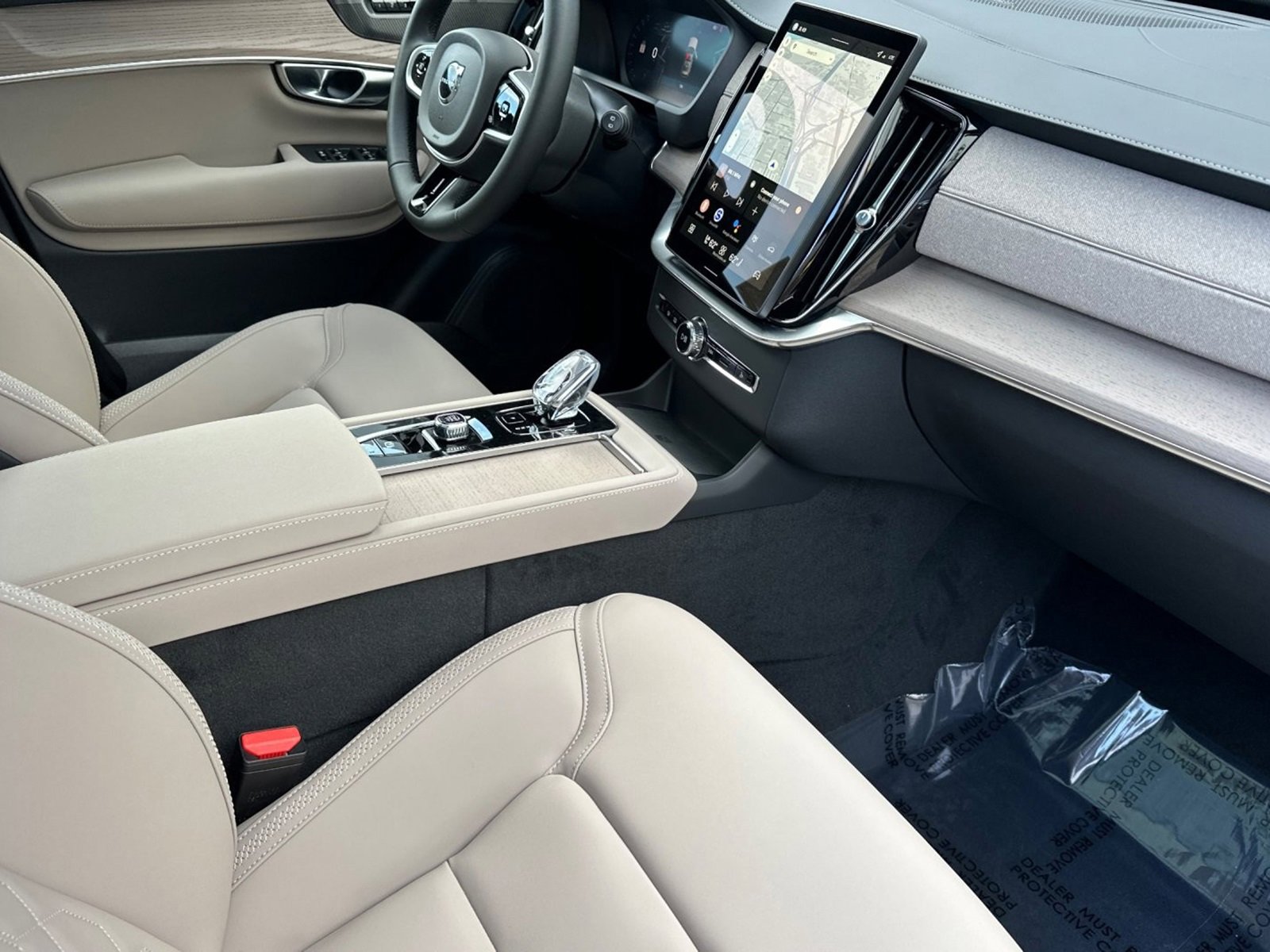 New 2026 Volvo XC90 T8 Plus image 19