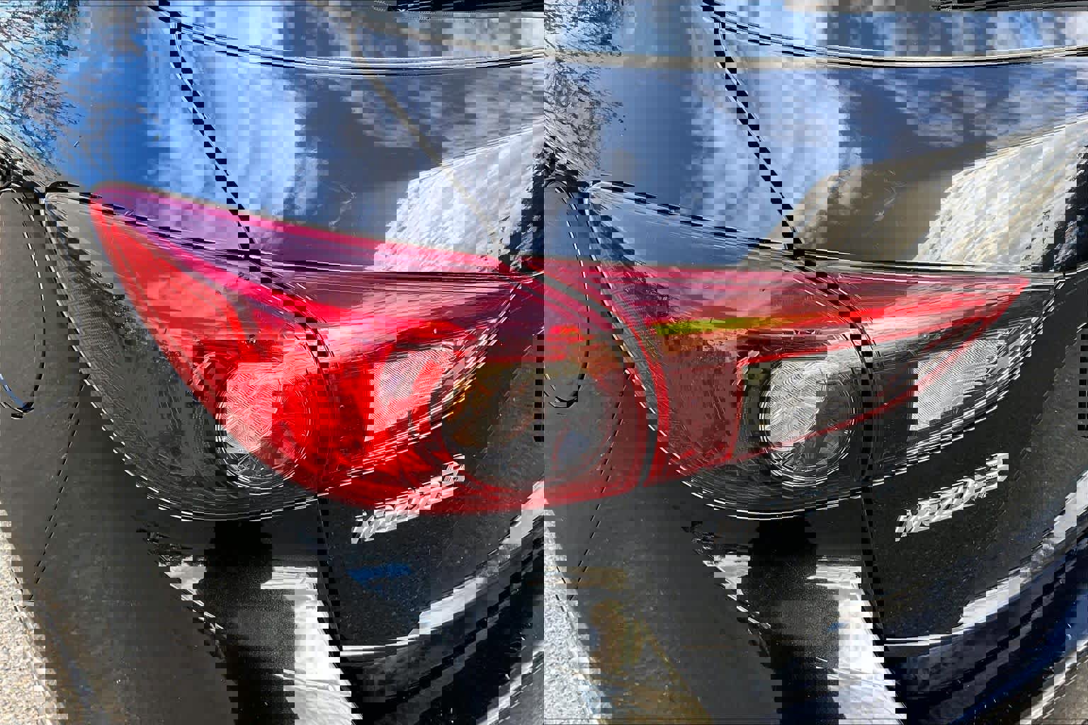 Used 2017 MAZDA MAZDA3 Touring image 29