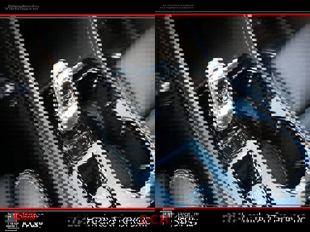 Used 2021 Volvo XC40 T4 Inscription image 11