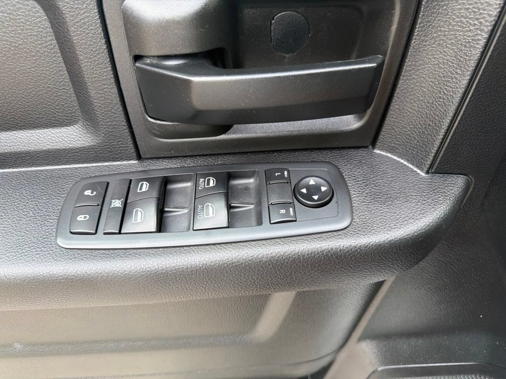 Used 2019 RAM 1500 Tradesman AWD/4WD image 27