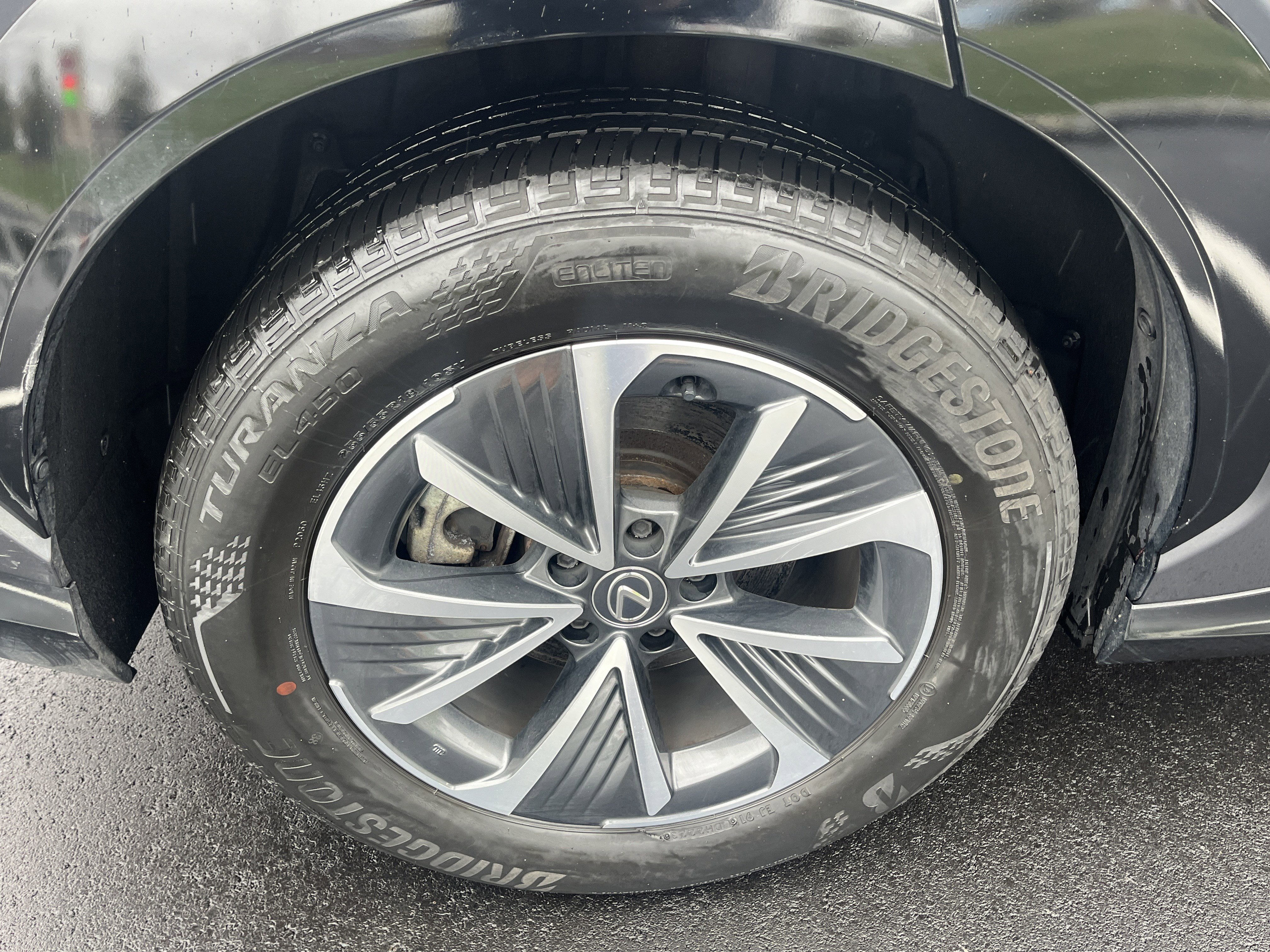 Used 2023 Lexus RZ 450e Premium w/ Technology Package image 11