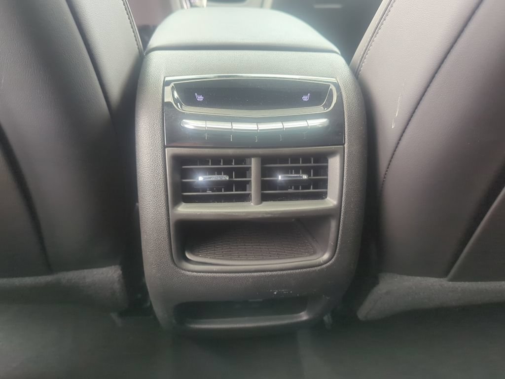 Certified 2021 Cadillac XT5 Premium Luxury AWD/4WD image 33