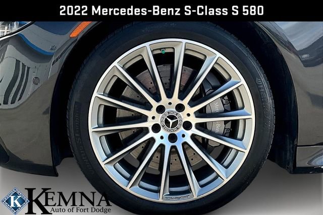 Used 2022 Mercedes-Benz S 580 4MATIC Sedan image 36