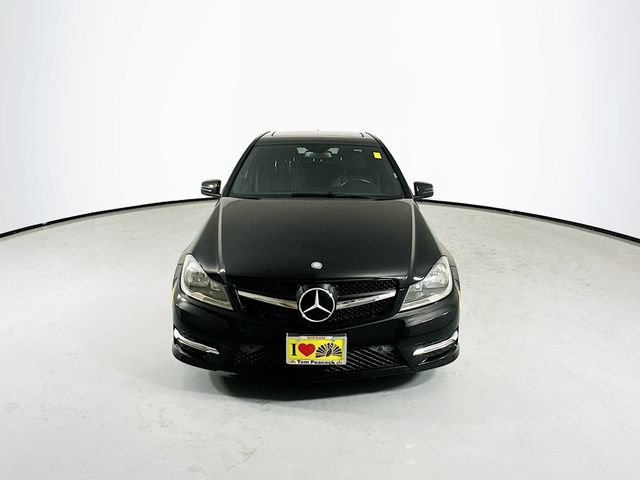 Used 2013 Mercedes-Benz C 250 Sedan image 4