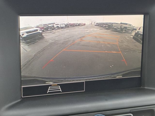 Used 2022 GMC Terrain SLE w/ Driver Convenience Package image 4