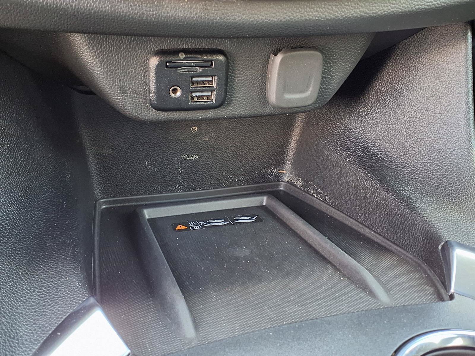 Used 2023 Chevrolet Traverse Premier FWD image 22