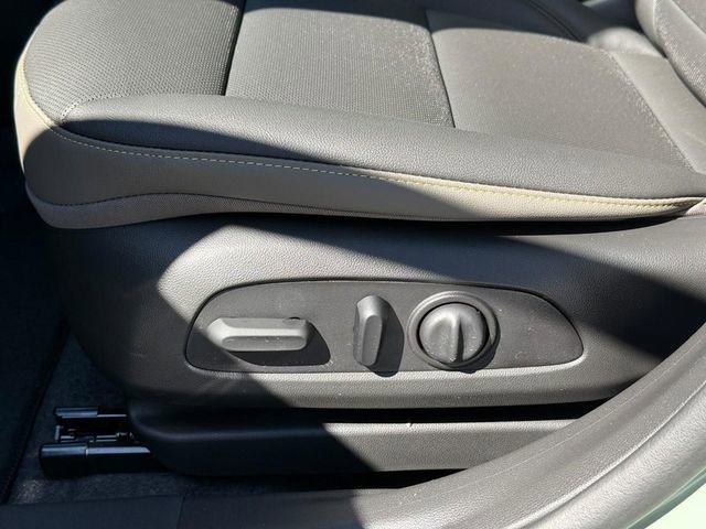 New 2026 Chevrolet Trax ACTIV w/ Driver Confidence Package image 13