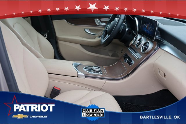 Used 2020 Mercedes-Benz C 300 Sedan w/ Premium Package image 18