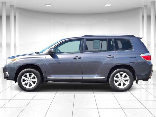 Used 2013 Toyota Highlander FWD image 2
