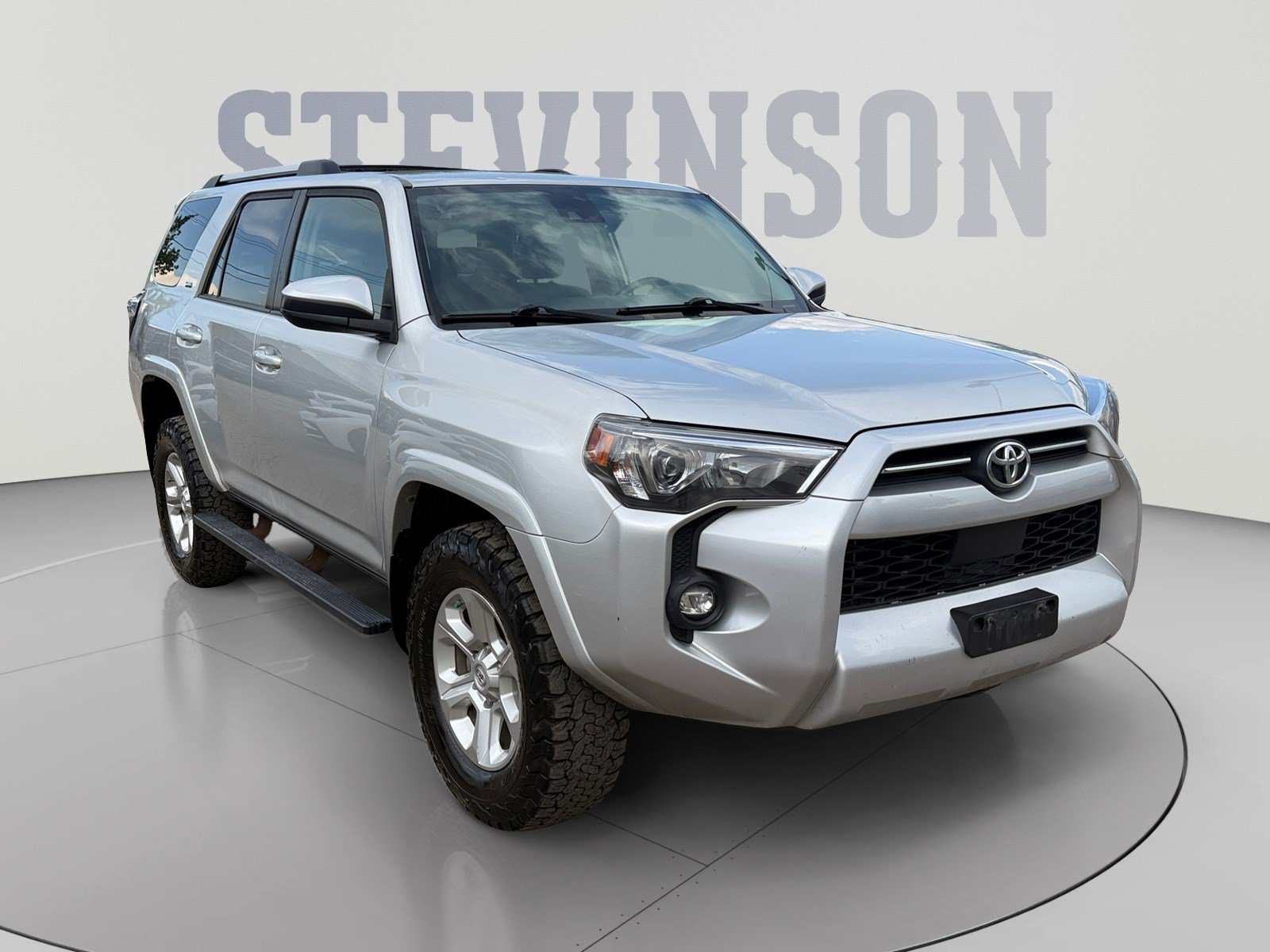 Used 2021 Toyota 4Runner SR5 AWD/4WD image 7