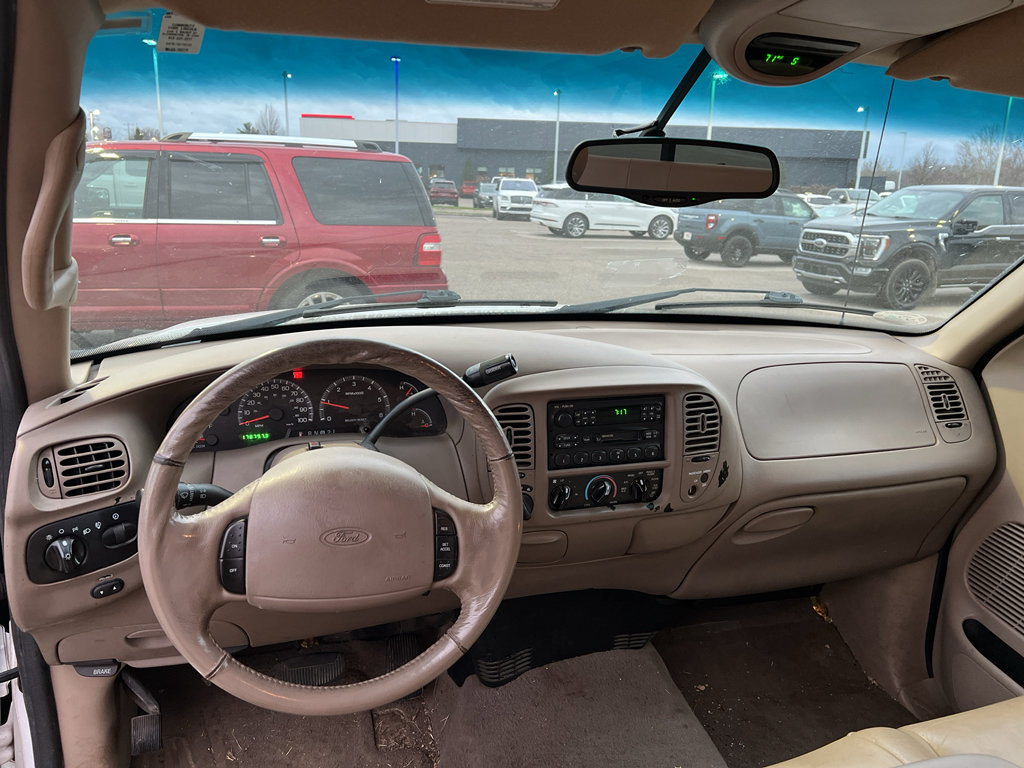 Used 2001 Ford F150 Lariat image 10