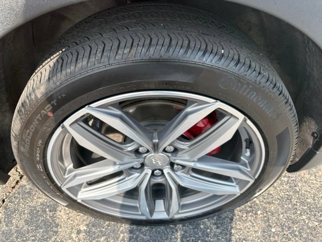 Used 2021 Cadillac XT4 Sport w/ Sun And Sound Package AWD/4WD image 22