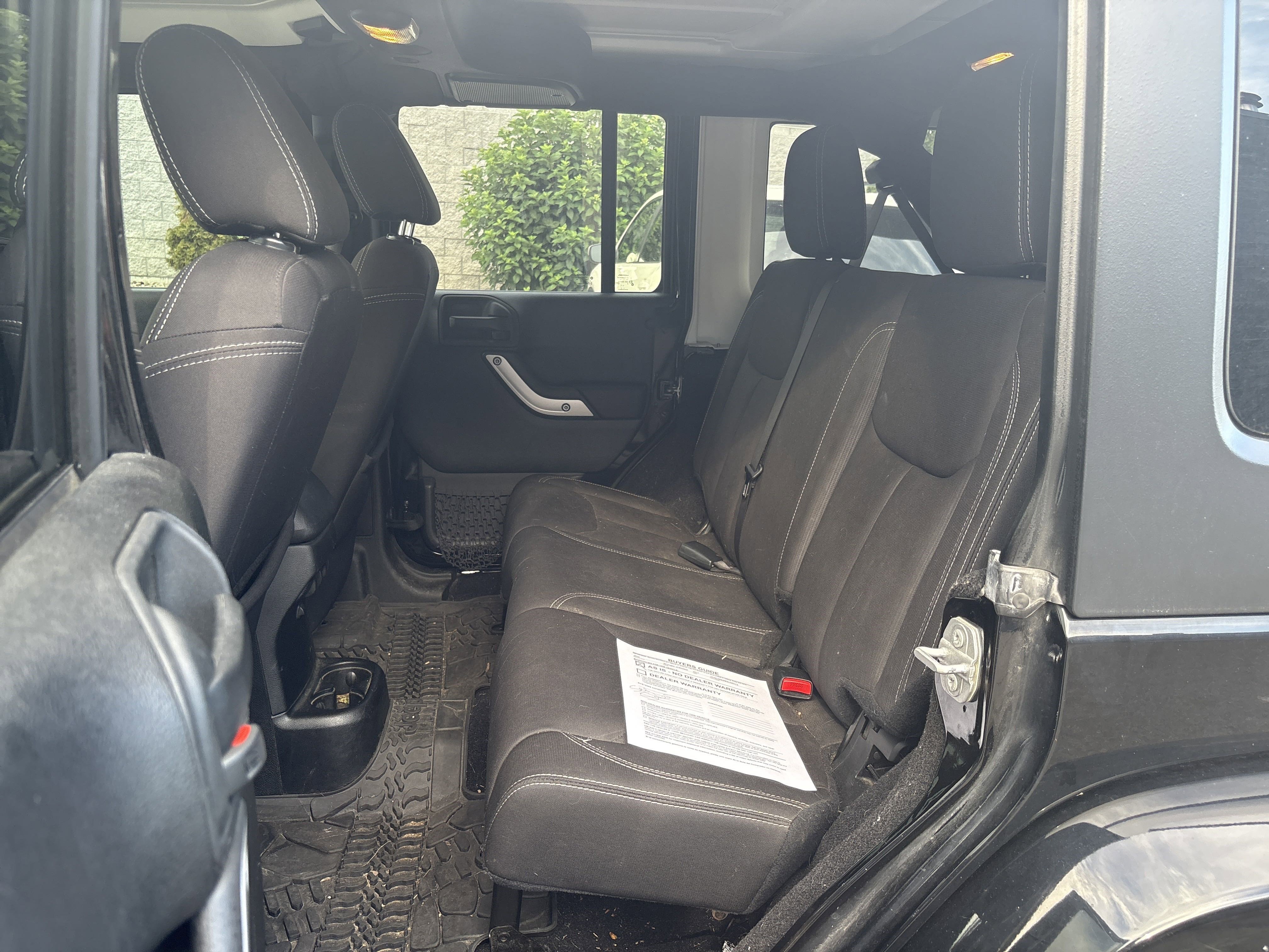 Used 2017 Jeep Wrangler Unlimited Sahara w/ Connectivity Group image 11