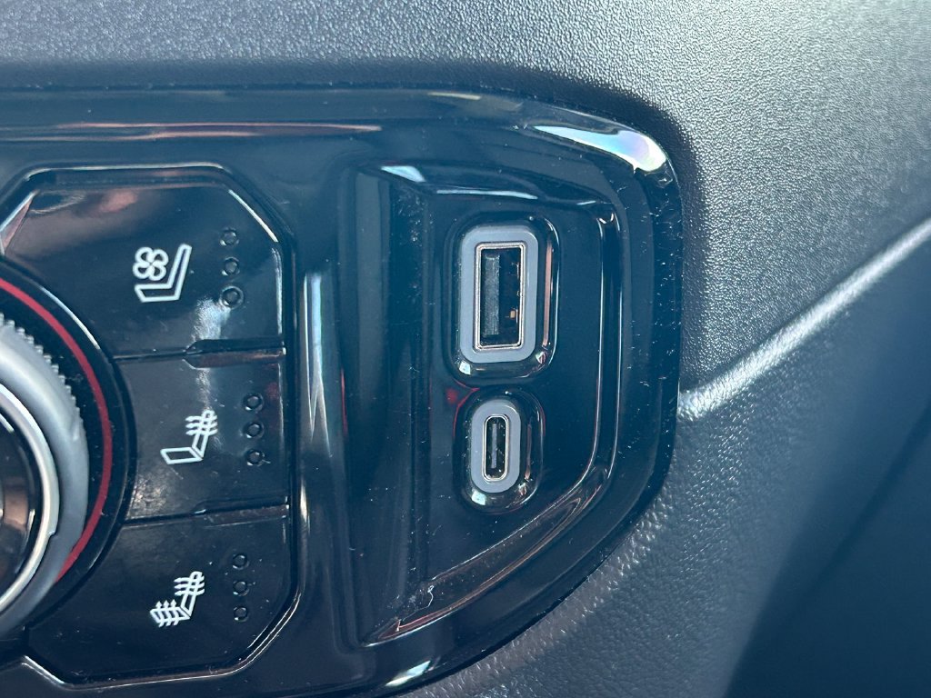 Used 2024 Chevrolet Silverado 1500 LTZ w/ LTZ Premium Texas Edition RWD image 33