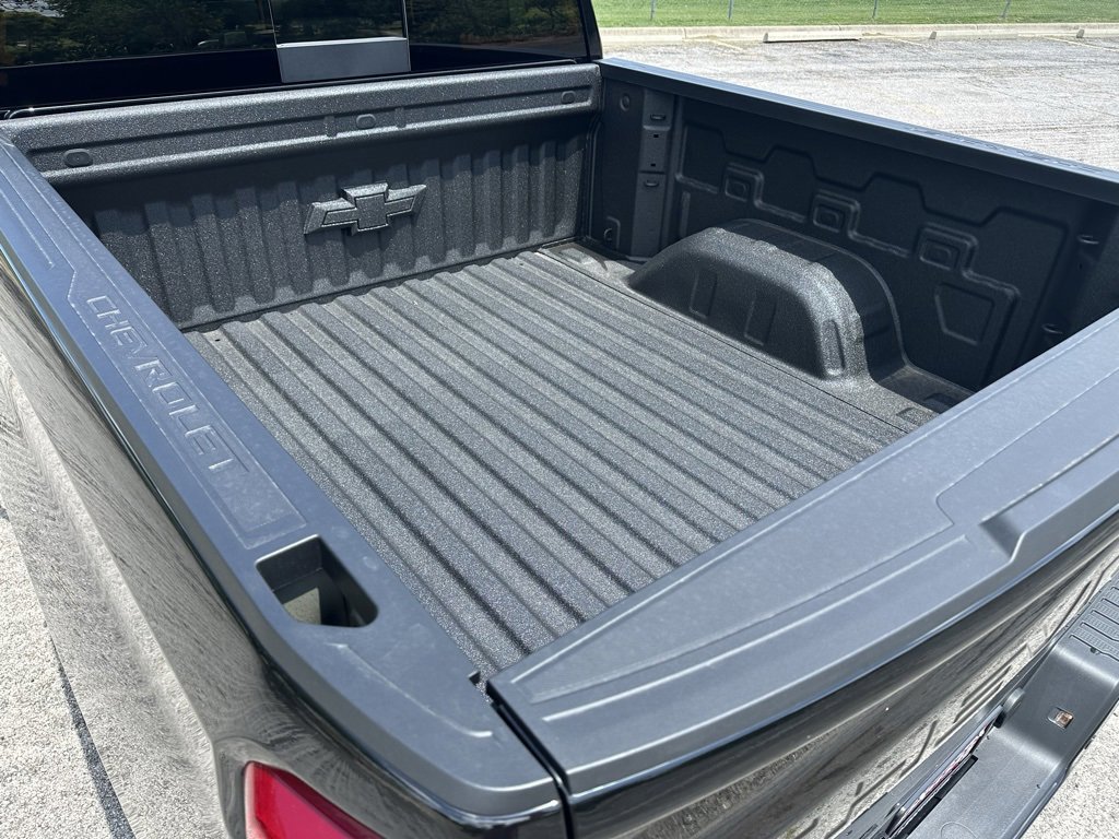 New 2025 Chevrolet Silverado 1500 High Country image 8