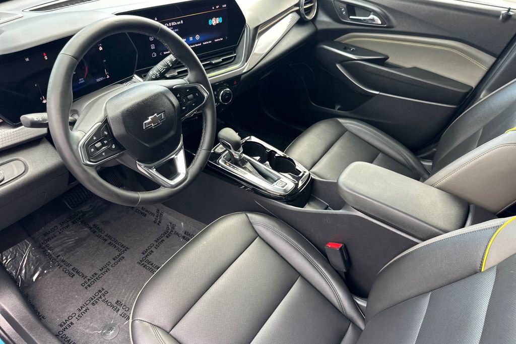 Used 2025 Chevrolet Trax ACTIV w/ Driver Confidence Package image 7